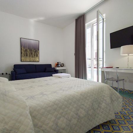 Relais Villa Magnolia กอนแวร์ซาโน ภายนอก รูปภาพ