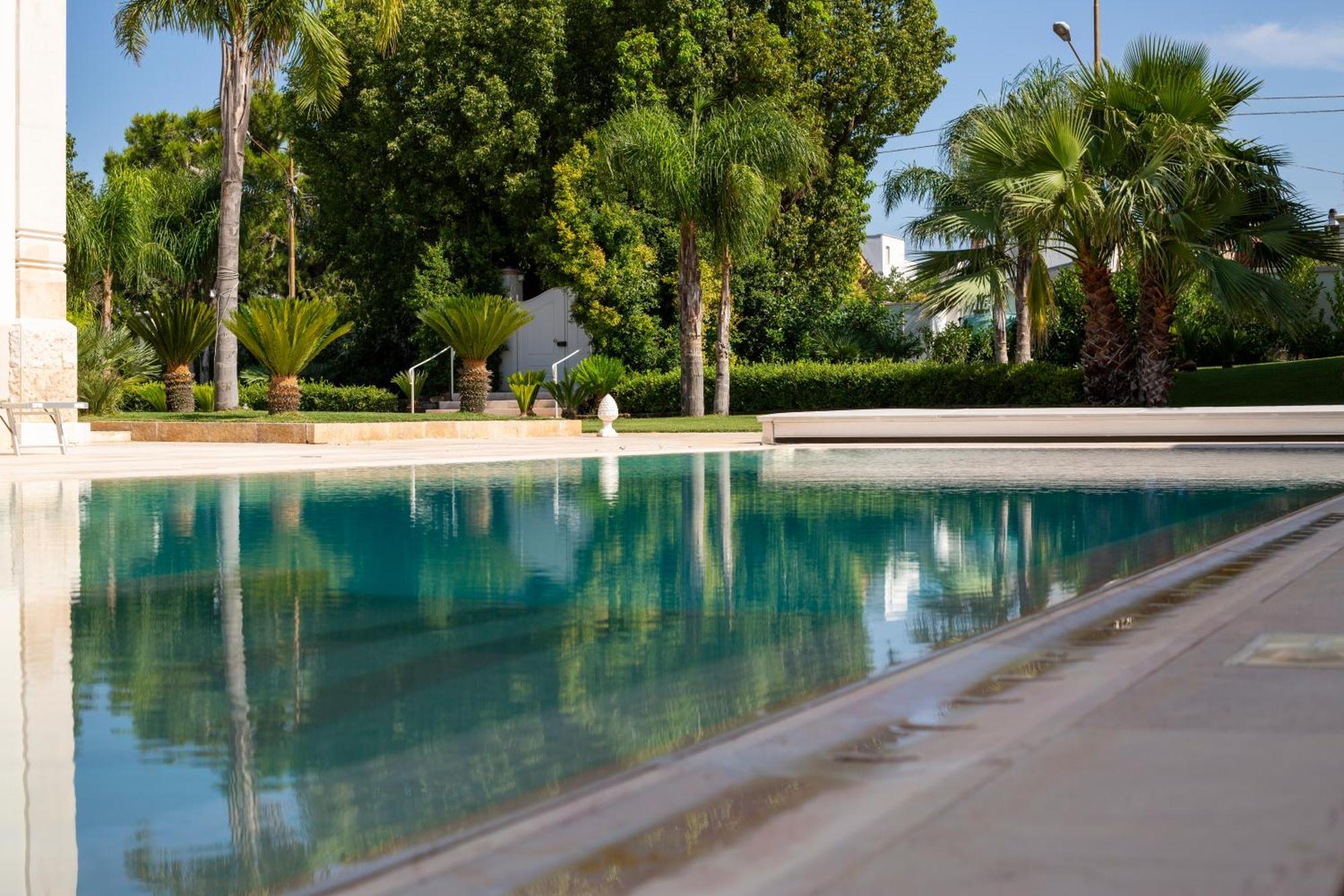 Relais Villa Magnolia กอนแวร์ซาโน ภายนอก รูปภาพ